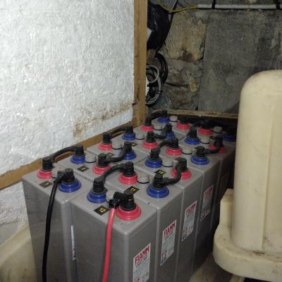 Les 12 Batteries